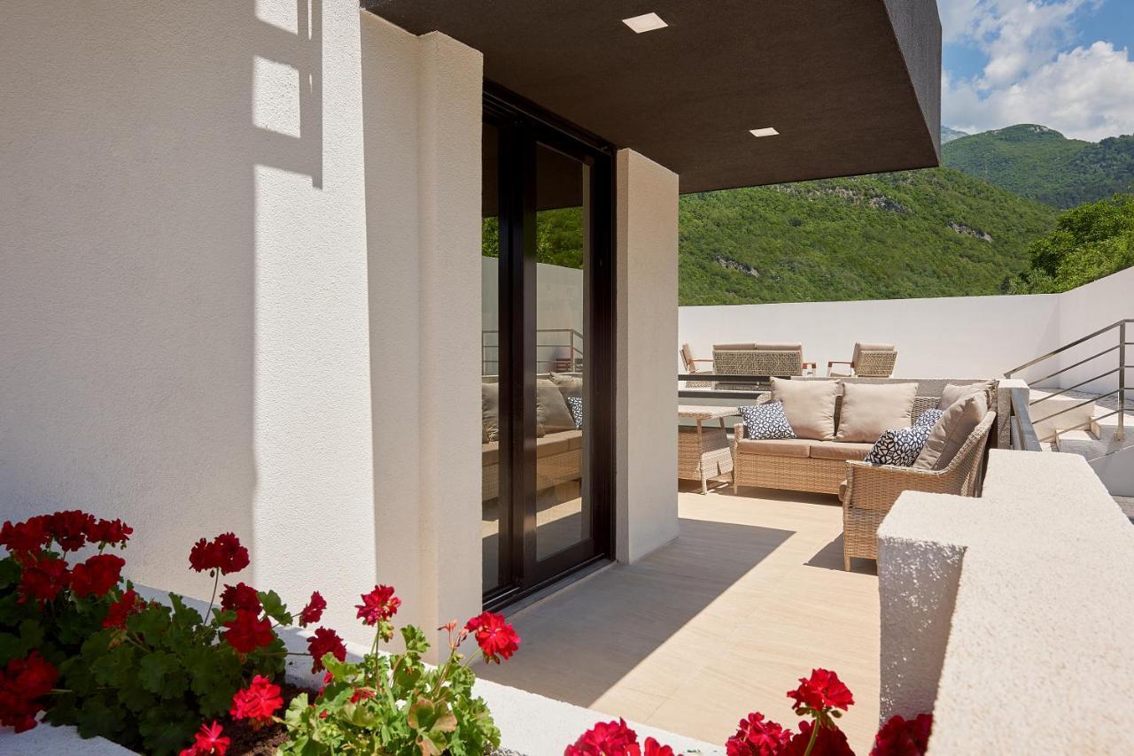 Georgiy Lux Apartments Lastva Grbaljska Dış mekan fotoğraf