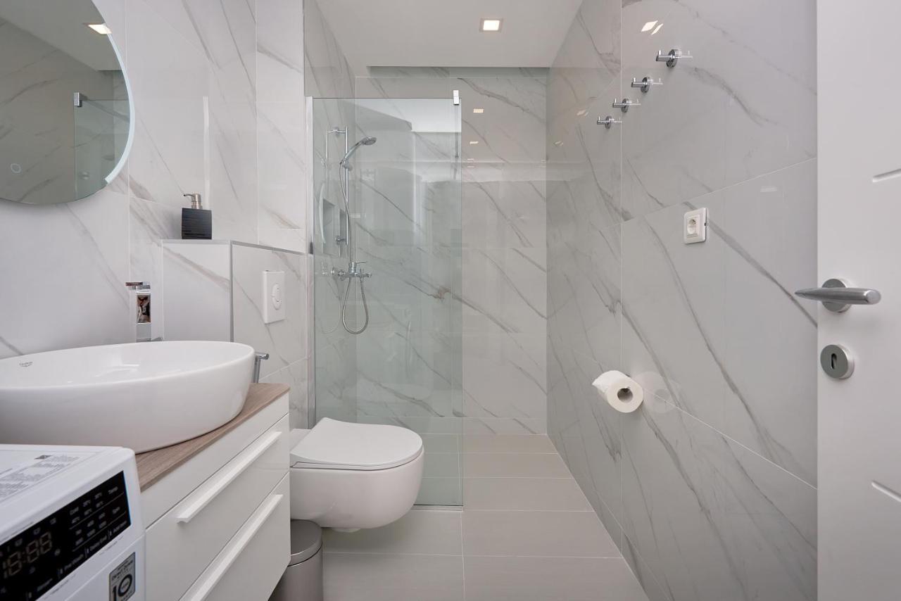 Georgiy Lux Apartments Lastva Grbaljska Dış mekan fotoğraf