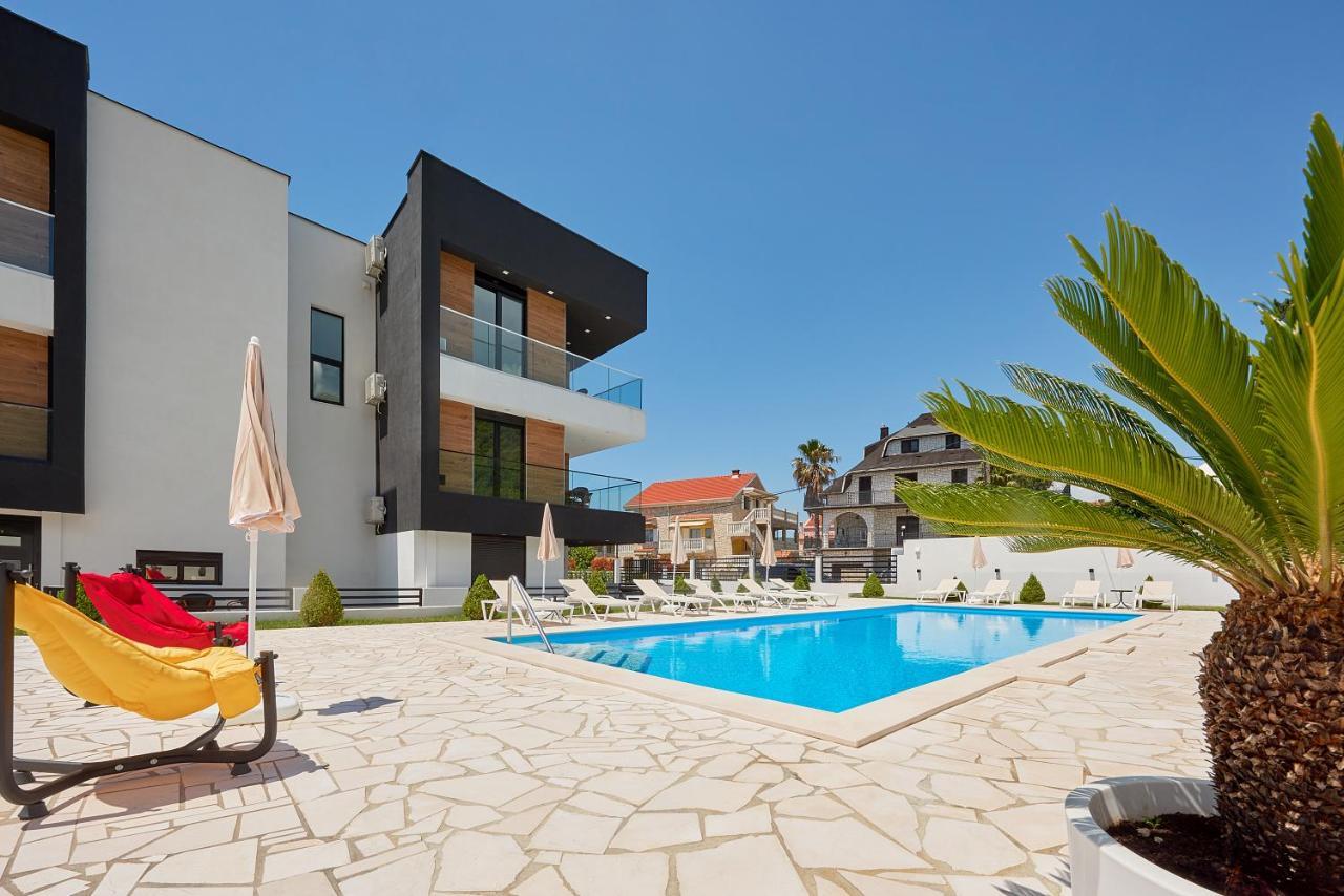 Georgiy Lux Apartments Lastva Grbaljska Dış mekan fotoğraf
